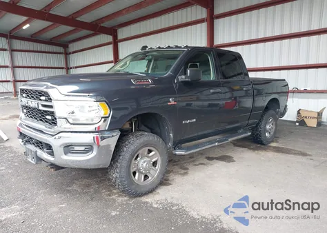 2020 Ram 2500 Tradesman 4X4 6'4 Box z USA, uszkodzony, nr VIN 3C6UR5CL6LG214766
